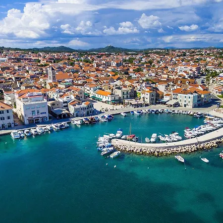 Three-bedroom In Vodice