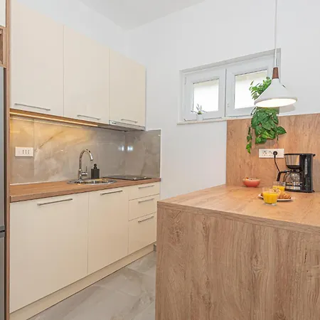 Holiday home Three-bedroom In Vodice